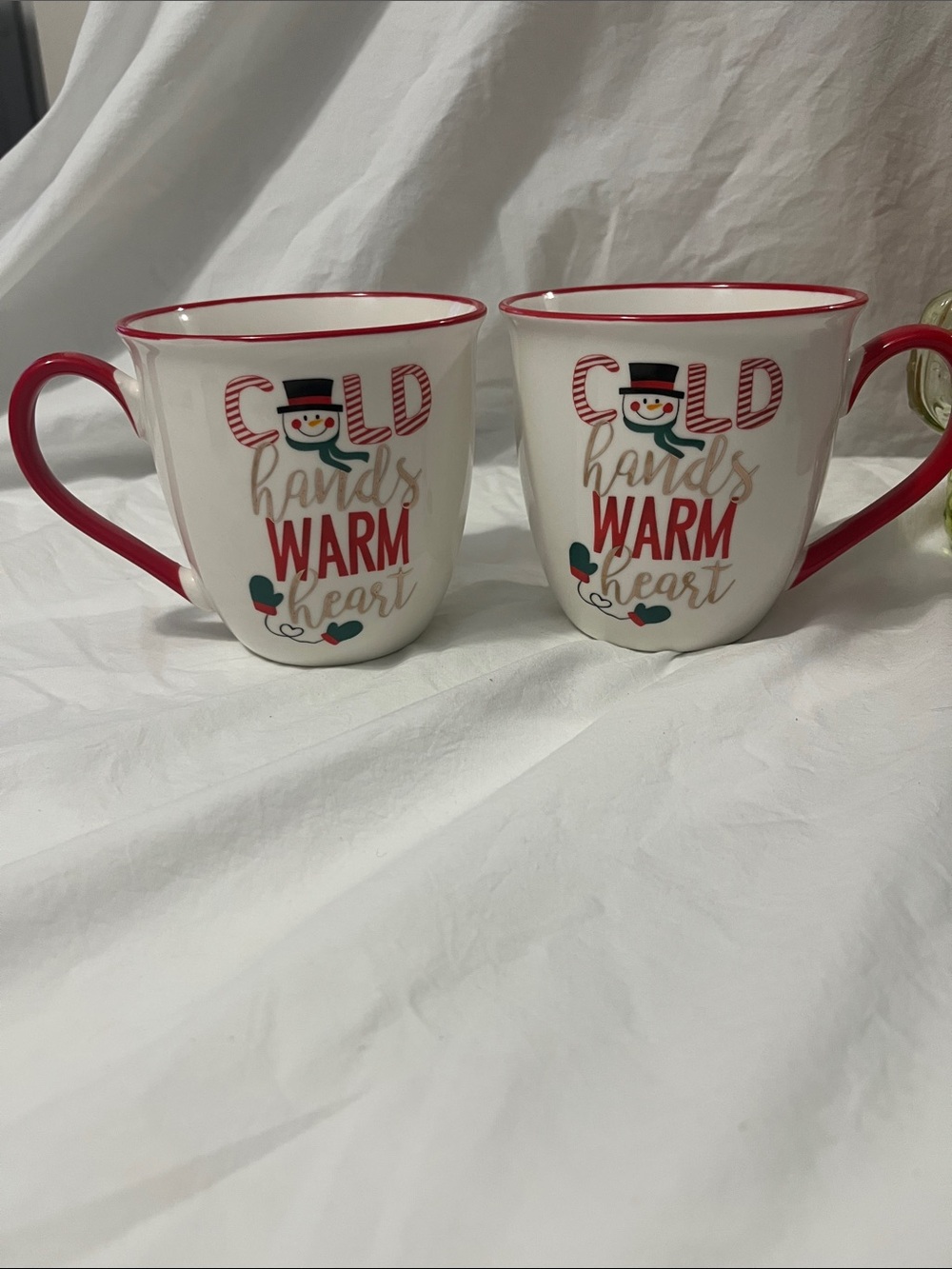 Source Unknown White and Red 'Cold Hands Warm Heart' Snowman Mugs Set